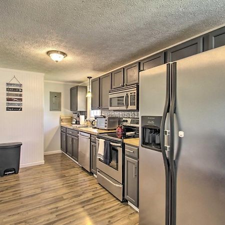 Dog-Friendly Fayetteville Home With Hot Tub! Eksteriør billede