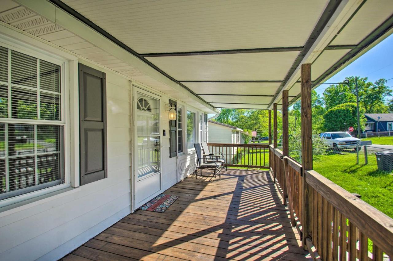Dog-Friendly Fayetteville Home With Hot Tub! Eksteriør billede